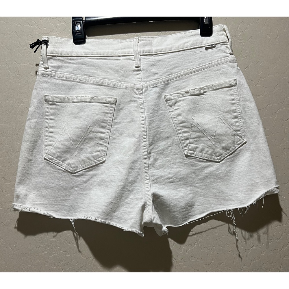 MOTHER High Waisted Tunnel Vision Cuff Fray Shorts - 32 - Picture 4 of 8